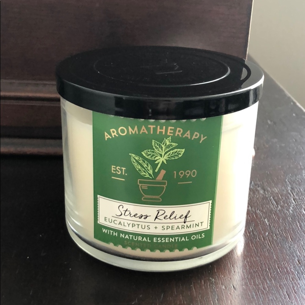 Bath & Body Works Stress Relief Candle